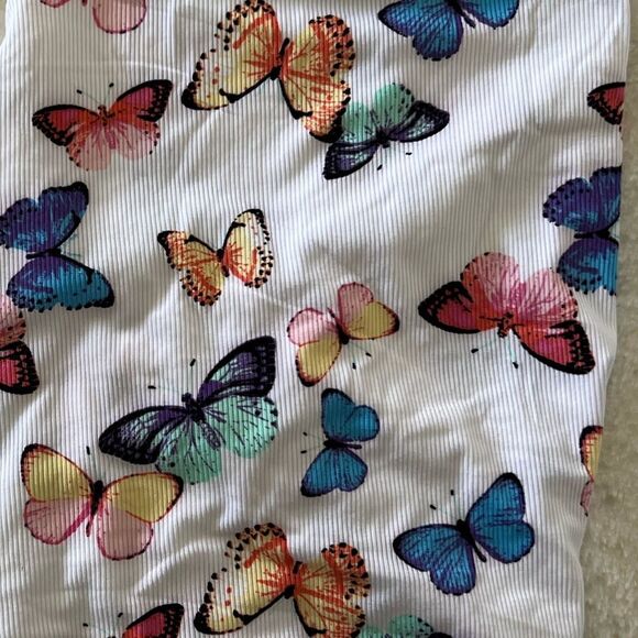 Butterfly Print Open Back Junior Cropped Top - Picture 2 of 4